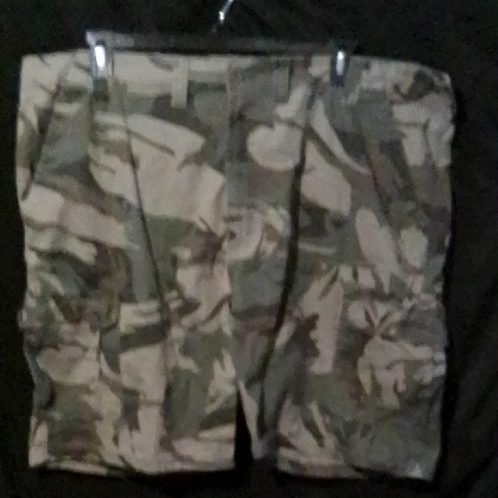 Wrangler Gray Cargo Shorts